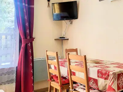 Ferienwohnung für 5 Personen (23 m²) in Les Carroz-d'Arâches 5/10