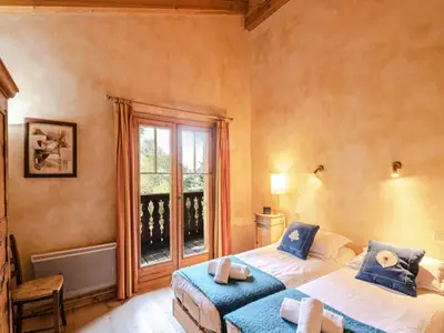 Ferienwohnung für 13 Personen (210 m²) in Les Tines 10/10