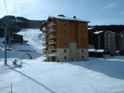 Ferienwohnung für 7 Personen (34 m²) in Les Esserts 1/10