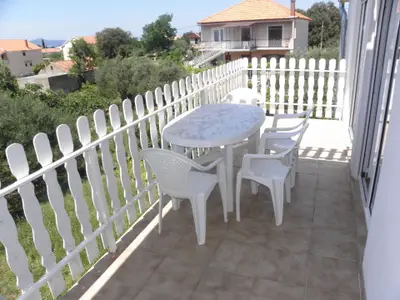 balcony-terrace
