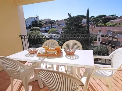 Ferienwohnung für 7 Personen (74 m²) in Sainte-Maxime 1/10