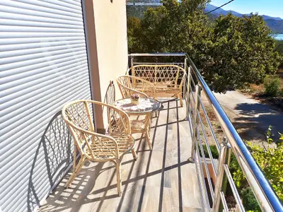 balcony-terrace