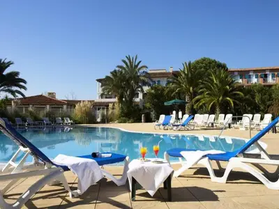 Ferienwohnung für 7 Personen (40 m²) in Port Grimaud 1/10