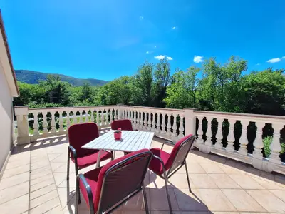 balcony-terrace