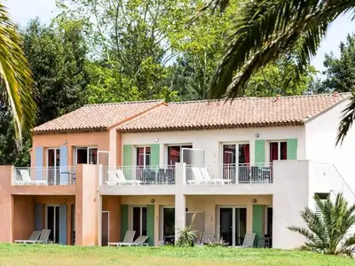 Ferienwohnung für 7 Personen (45 m²) in Port Grimaud 2/10
