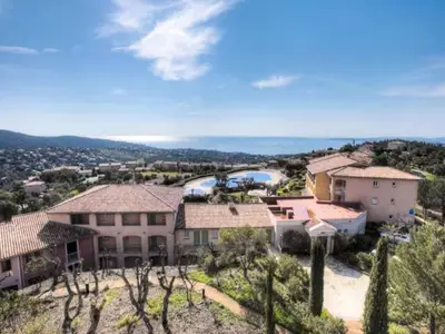 Ferienwohnung für 8 Personen (47 m²) in Les Issambres 3/10