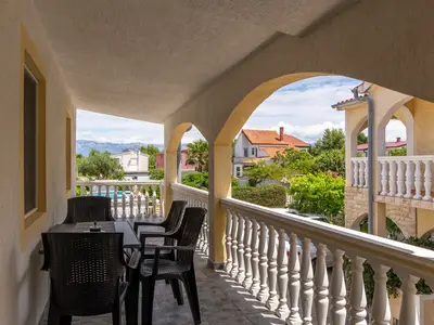 balcony-terrace