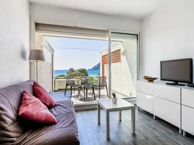 Ferienwohnung für 6 Personen (40 m²) in Les Sablettes 3/10