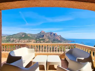 Ferienwohnung für 15 Personen (290 m²) in Anthéor 4/10