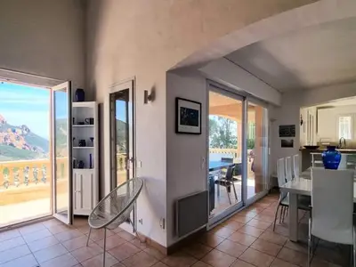 Ferienwohnung für 15 Personen (290 m²) in Anthéor 6/10