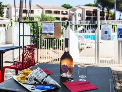 Ferienwohnung für 7 Personen (45 m²) in Les Parcs de Valescure 9/10