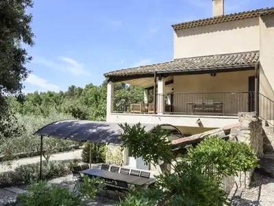 Ferienwohnung für 15 Personen (290 m²) in Cadenet 1/10