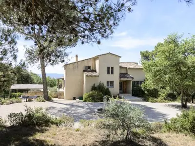 Ferienwohnung für 15 Personen (290 m²) in Cadenet 5/10