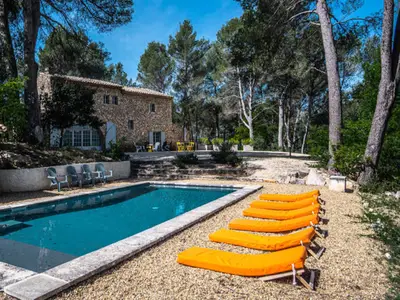 Ferienwohnung für 7 Personen (150 m²) in Roussillon 1/10