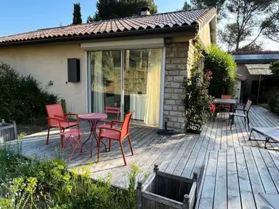 Ferienwohnung für 7 Personen (120 m²) in Taillades 6/10