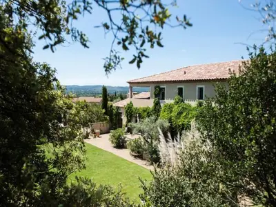 Ferienwohnung für 13 Personen (380 m²) in Mérindol 7/10