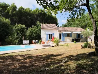 Ferienwohnung für 7 Personen (110 m²) in Mérindol 1/10