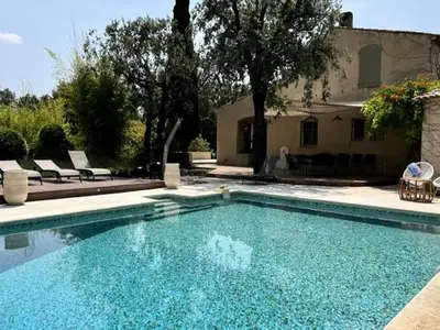 Ferienwohnung für 11 Personen (260 m²) in Mérindol 5/10