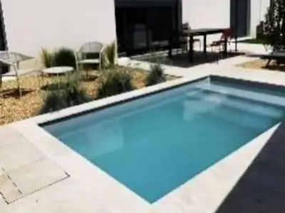 Ferienwohnung für 7 Personen (130 m²) in L'Isle Sur La Sorgue 1/10