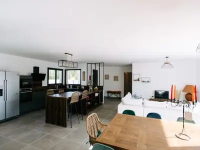 Ferienwohnung für 7 Personen (130 m²) in L'Isle Sur La Sorgue 8/10