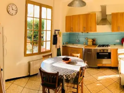 Ferienwohnung für 11 Personen (160 m²) in L'Isle Sur La Sorgue 2/10