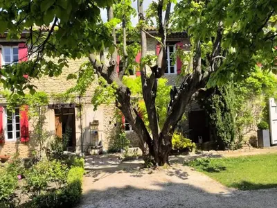 Ferienwohnung für 9 Personen (180 m²) in L'Isle Sur La Sorgue 4/10