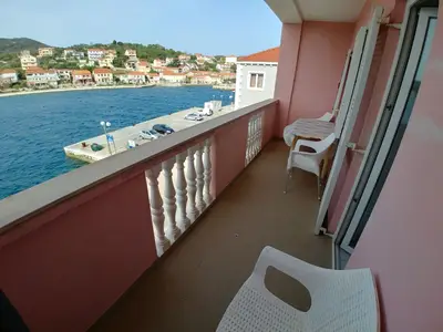 balcony-terrace