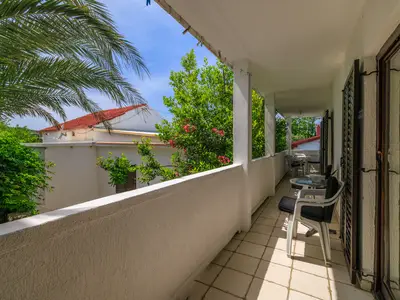 balcony-terrace