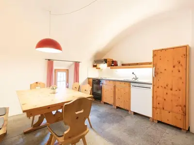 Ferienwohnung für 6 Personen (117 m²) in Bever 3/10