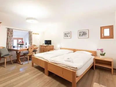 Ferienwohnung für 2 Personen (24 m²) in Bever 2/10