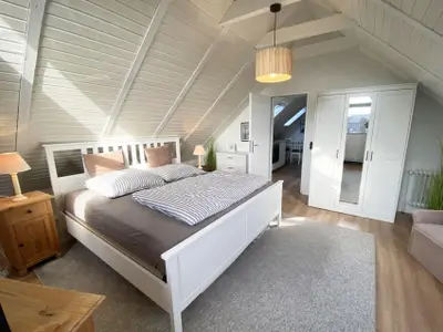 Ferienwohnung für 3 Personen (75 m²) in Horum 9/10