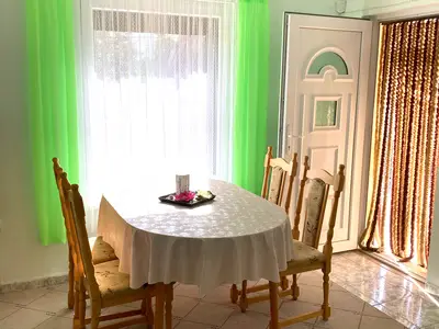 Ferienwohnung für 5 Personen (60 m²) in Fŭndŭklii 2/10