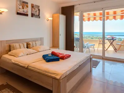 Ferienwohnung für 2 Personen (50 m²) in Utjeha 1/10