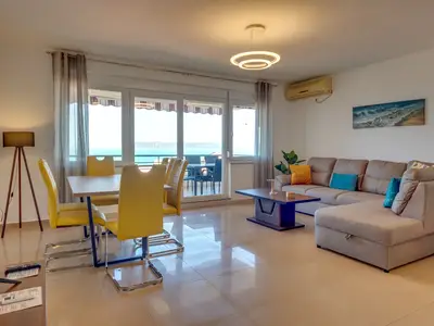 Ferienwohnung für 6 Personen (97 m²) in Utjeha 1/10