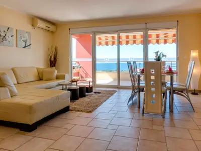 Ferienwohnung für 6 Personen (102 m²) in Utjeha 1/10