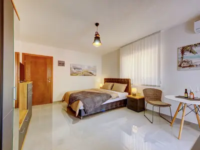 Ferienwohnung für 2 Personen (25 m²) in Dobra Voda 2/8