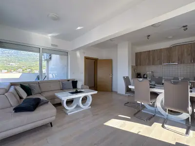 Ferienwohnung für 4 Personen (102 m²) in Dobra Voda 5/10