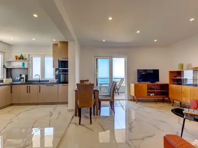 Ferienwohnung für 4 Personen (84 m²) in Utjeha 1/10