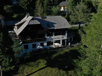 Kärntnerhaus Nr. 6 Aussenansicht von unten