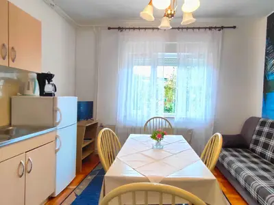 Ferienwohnung für 2 Personen (20 m²) in Krk 7/10