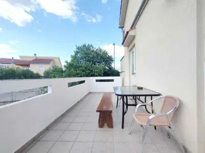 Ferienwohnung für 3 Personen (50 m²) in Krk 4/10