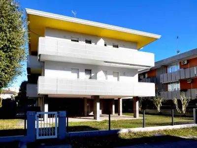 Ferienwohnung für 4 Personen (30 m²) in Bibione 1/10