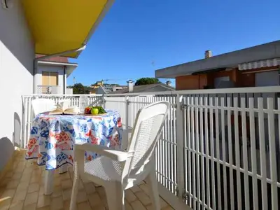 Ferienwohnung für 5 Personen (30 m²) in Bibione 2/10