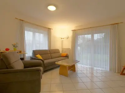 Ferienwohnung für 4 Personen (75 m²) in Dorum Neufeld 1/10