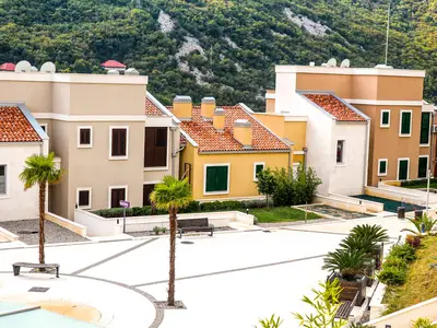 Ferienwohnung für 4 Personen (58 m²) in Donji Morinj 5/10