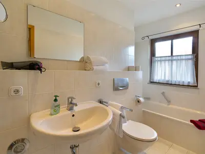 Ferienwohnung für 2 Personen (55 m²) in Krün 7/10