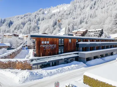 Außenseite Ferienhaus [Winter]