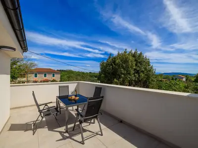 Ferienwohnung für 4 Personen (40 m²) in Kras 2/10