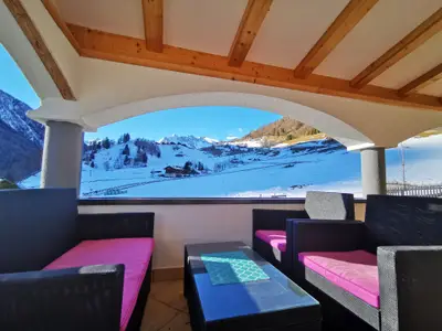 apparmtent-elias-terrasse-skilift-c-bernhard-assma