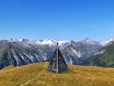 muhs-panoramaweg-pyramide-panorama-c-bernhard-assm